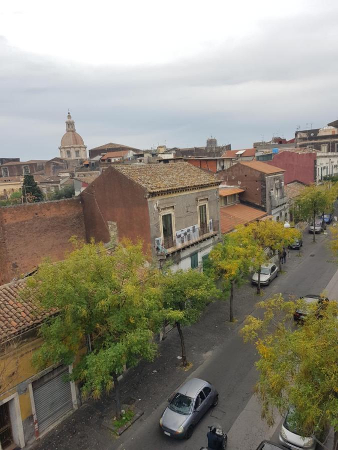 Апартаменты La Terrazza Di Leda Катания Экстерьер фото